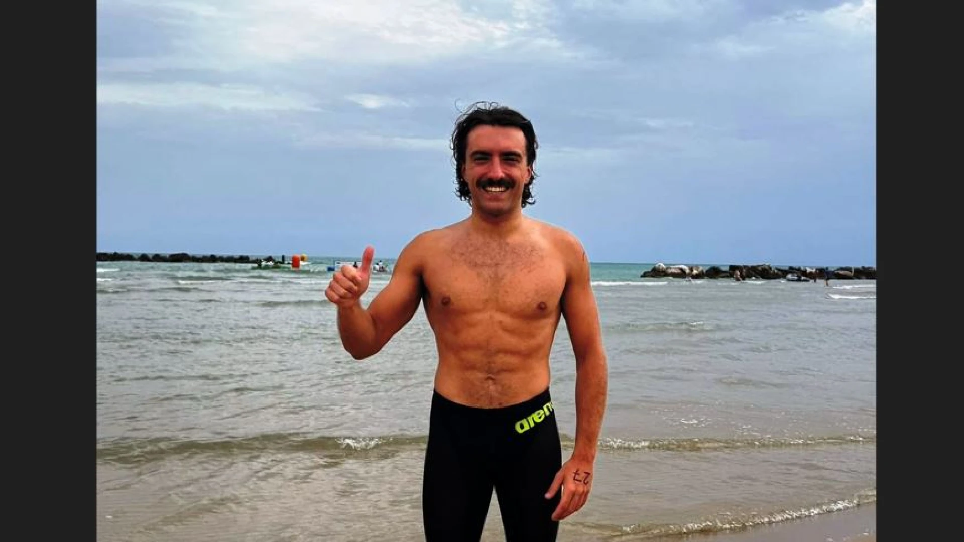 Dal Molise al Bosforo: Giampietro porta i colori H2O Sport nella traversata dei record